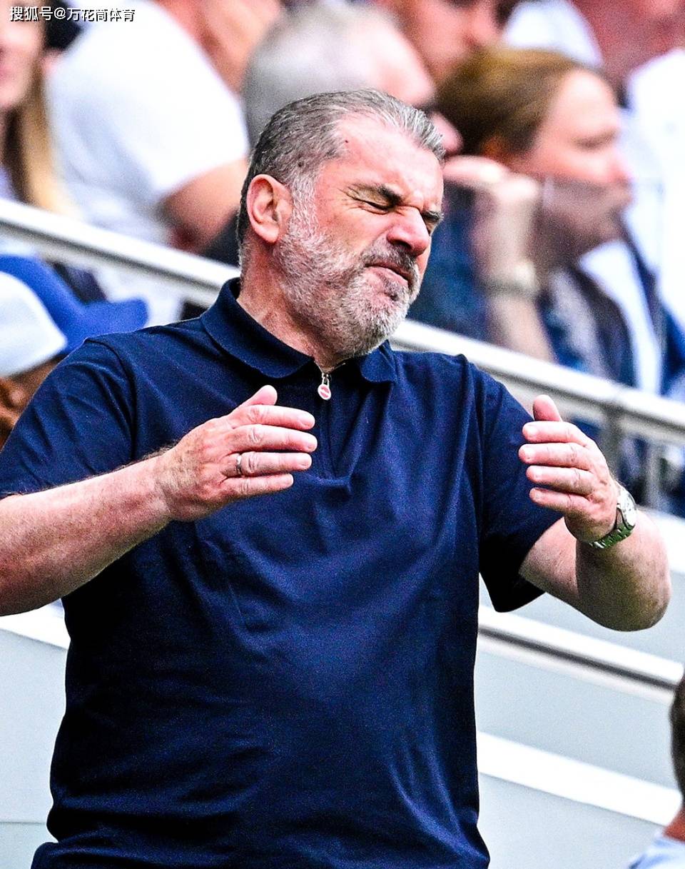 洛杉矶湖人迎英超关键赛；转会期主帅复盘；引发热议；心理建设被强调(洛杉矶湖人队英文介绍)
