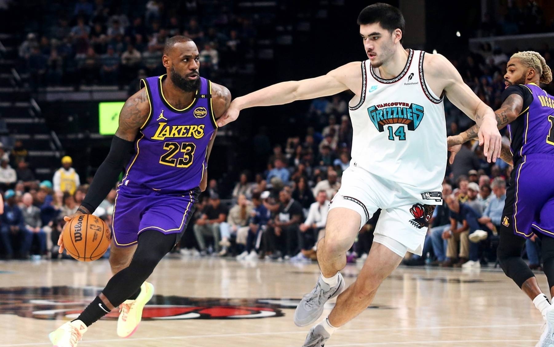 包含赛后突围战来临，孟菲斯灰熊围绕NBA总决赛临场应变，压力陡增，纪律约束更严格的词条