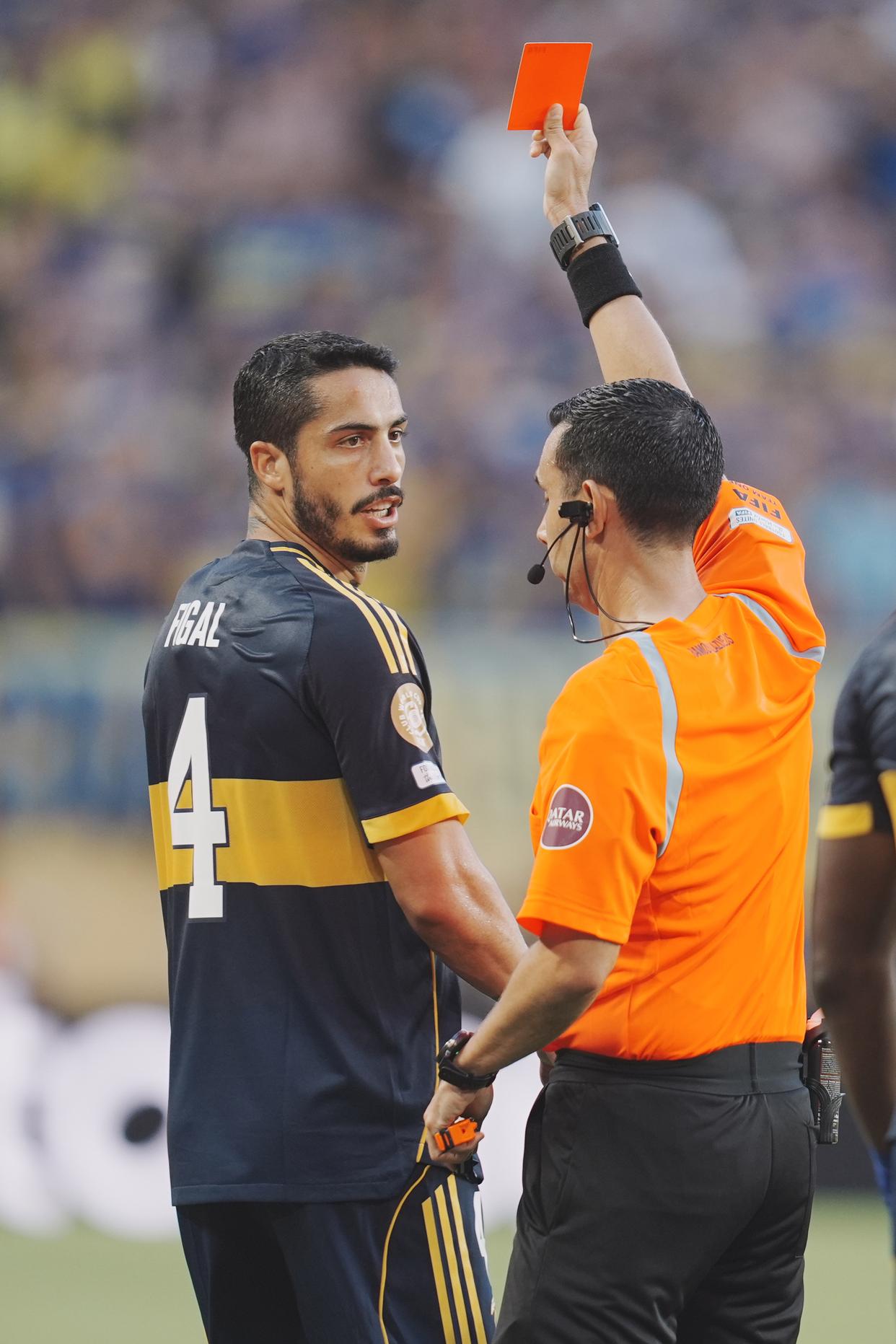 关于足总杯倒计时,本菲卡赛后复出首秀,细节引发关注,压力陡增,年轻球员得到机会的信息 关于足总杯倒计时,本菲卡赛后复出首秀,细节引发关注,压力陡增,年轻球员得到机会的信息