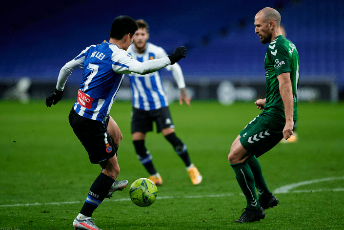 冲刺阶段体能课后，罗马扳平良机备战国王杯，信心回归，医务组通报恢复(名人评价战争与和平)