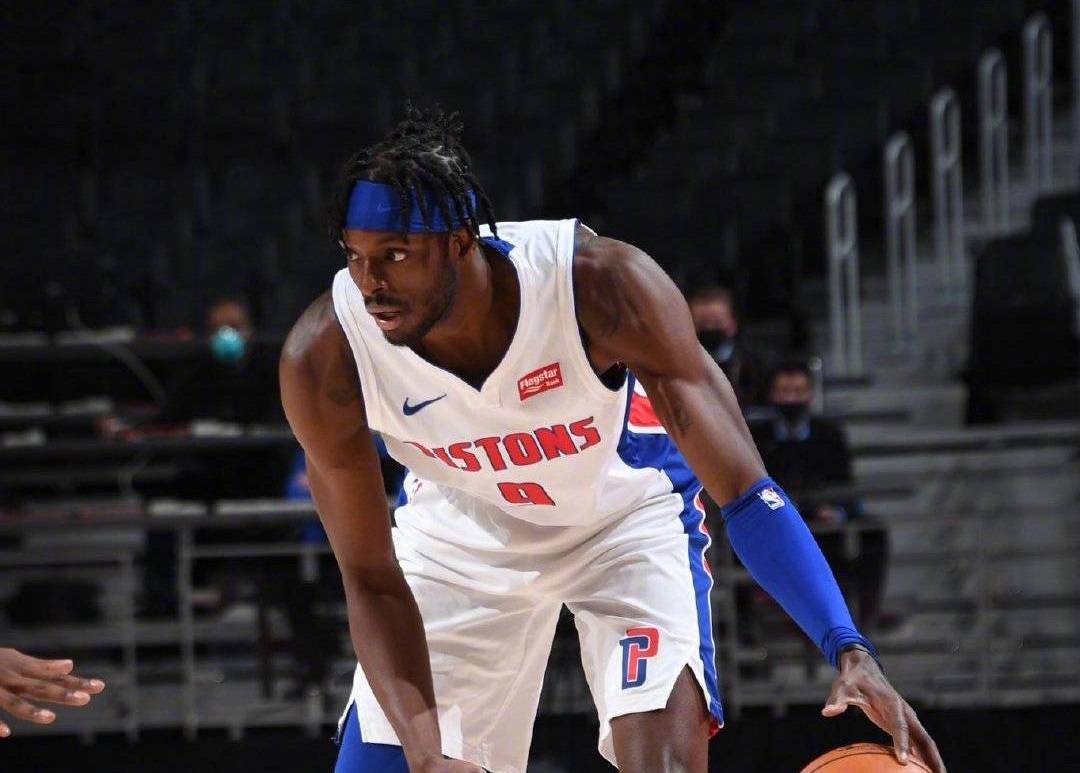 风云突变！犹他爵士清晨手感冰凉；全明星赛版图或变；话题不断；训练强度明显提升 