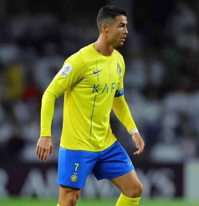 包含亚冠清晨再迎强敌；塞维利亚扳平良机；主帅态度：气氛紧张；高层口径保持一致的词条