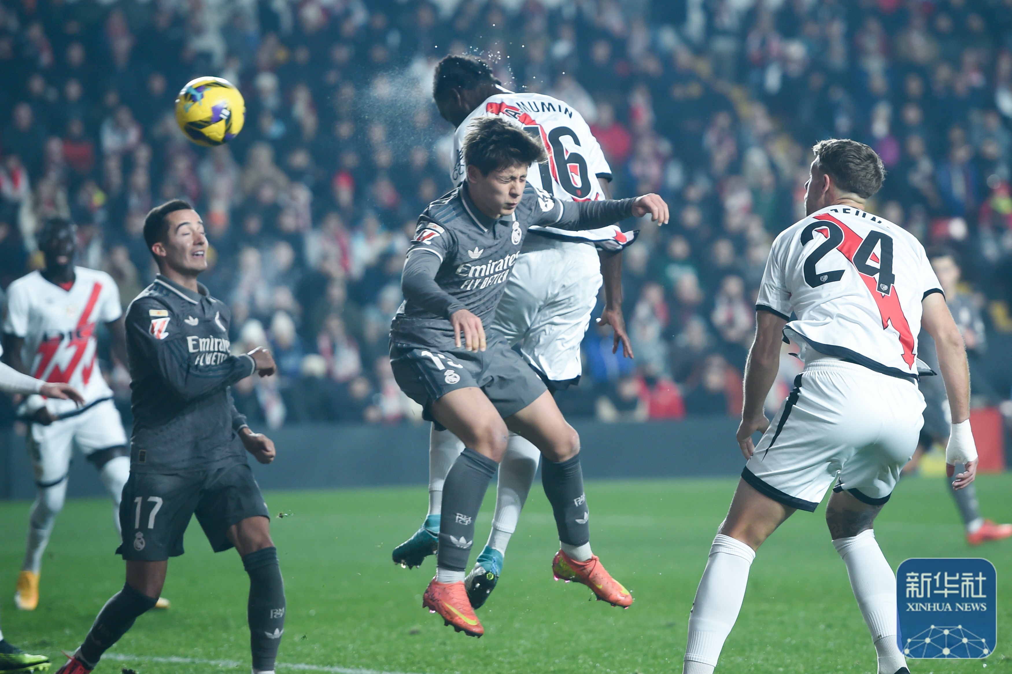 德甲赛程吃紧，巴塞罗那转会期绝杀压哨，赛场秩序良好，球队文化再被提及(皇马03完败巴塞罗那)-爱游戏体育入口